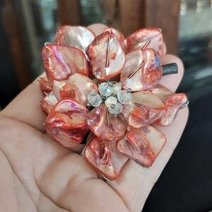 Dyed Shell Art Crafting Embellishment Mother Of Pearl Flower